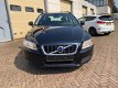 Volvo V70 - 2.0F Kinetic - 1 - Thumbnail