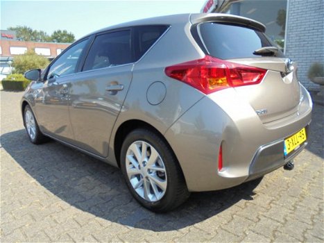 Toyota Auris - 1.8 Hybrid Lease Panoramadak, climate control en trekhaak - 1