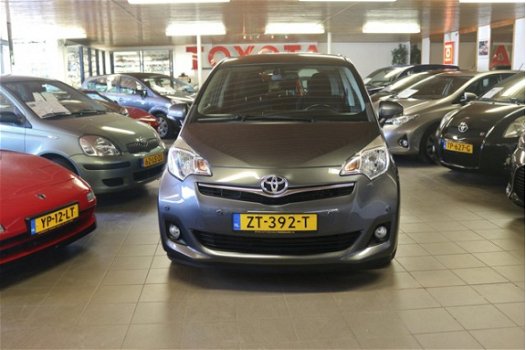 Toyota Verso S - 1.3 VVT-i Dynamic ACHTERUITRIJCAMERA, AIRCO - 1