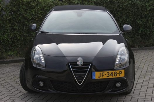 Alfa Romeo Giulietta - 1.4 Turbo MultiAir TCT Sprint Navi 17