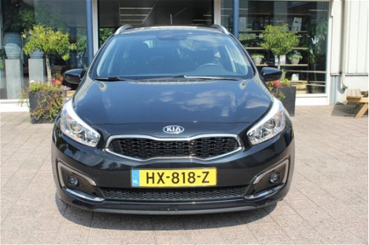 Kia cee'd Sportswagon - 1.0 T-GDi First Edition Navi Camera Airco Bluetooth - 1