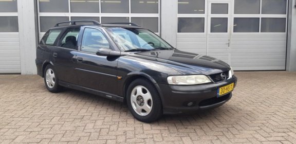 Opel Vectra - 1.6 I 16V ST NIEUWE APK BIJ AFL - 1