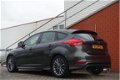 Ford Focus - 1.0 ECOBOOST ST-LINE 125PK 5drs NAVI - 1 - Thumbnail