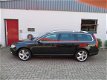 Volvo V70 - 2.4D 163PK AUT Summum/ Full option/ Topstaat - 1 - Thumbnail