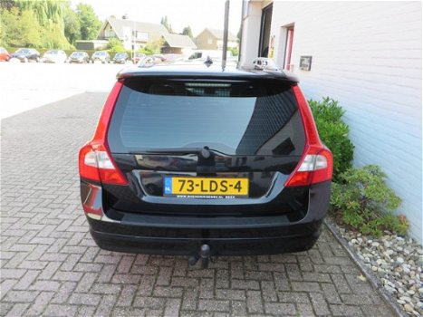 Volvo V70 - 2.4D 163PK AUT Summum/ Full option/ Topstaat - 1