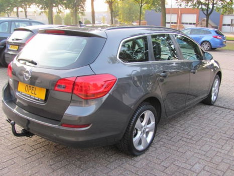 Opel Astra Sports Tourer - 1.4 Turbo Selection - 1