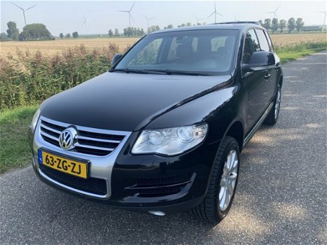 Volkswagen Touareg - 3.0 V6 TDI Highline Leer Luchtvering Navigatie Enz - 1