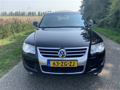 Volkswagen Touareg - 3.0 V6 TDI Highline Leer Luchtvering Navigatie Enz - 1