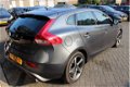 Volvo V40 - 1.6 D2 R-DESIGN PANORAMADAK EXPORTPRIJS EX BTW - 1 - Thumbnail