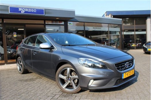 Volvo V40 - 1.6 D2 R-DESIGN PANORAMADAK EXPORTPRIJS EX BTW - 1