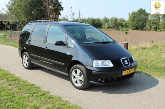 Seat Alhambra - 1.8-20VT Businessline 7-persoons Automaat - 1