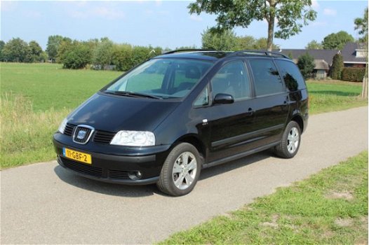 Seat Alhambra - 1.8-20VT Businessline 7-persoons Automaat - 1