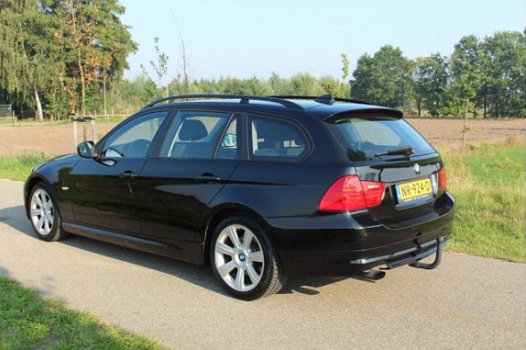 BMW 3-serie Touring - 318i Automaat - 1