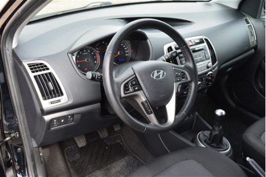 Hyundai i20 - 1.2i i-Motion 5 Drs | Airco | PDC | Cruise Control | LM Velgen OOK ZONDAG 19 JANUARI O - 1