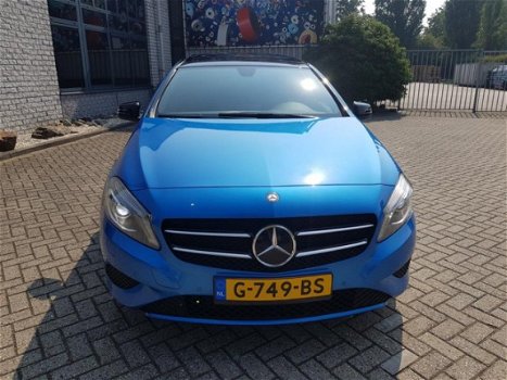 Mercedes-Benz A-klasse - 180 Ambition Panorama Xenon Led Navi 6 bak - 1