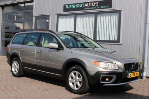 Volvo XC70 - 3.2 AWD Momentum (Bekijk video) - 1