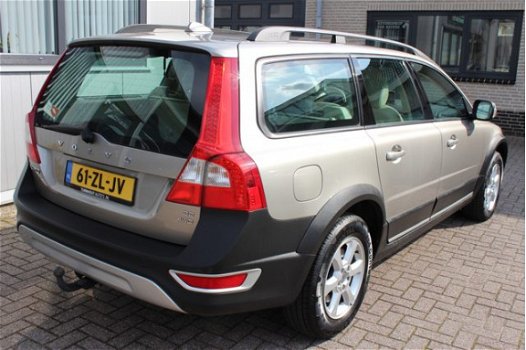 Volvo XC70 - 3.2 AWD Momentum (Bekijk video) - 1