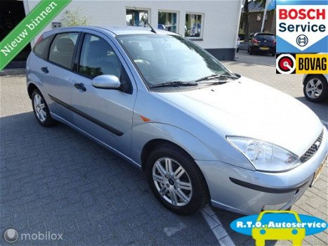 Ford Focus - 1.6-16V Ambiente LEDEREN BEKLEDING - 1