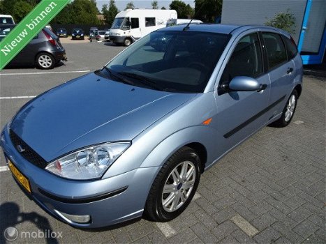 Ford Focus - 1.6-16V Ambiente LEDEREN BEKLEDING - 1