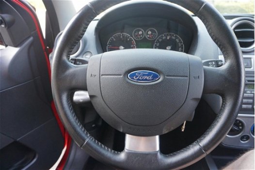 Ford Fiesta - 1.4 TDCi Futura NAP, ZUINIG, APK - 1