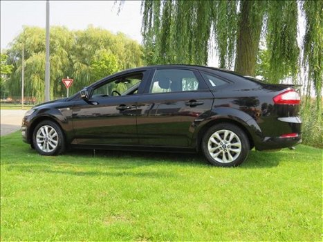 Ford Mondeo - 1.6 TDCi ECO. L. Tr. NAVIGATIE CLIMA PDC 1e EIGENAAR DEALER ONDERHOUDEN - 1