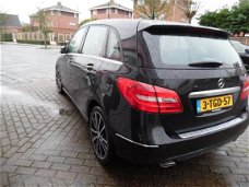 Mercedes-Benz B-klasse - 1.6 B180 5DRS BE DCT7