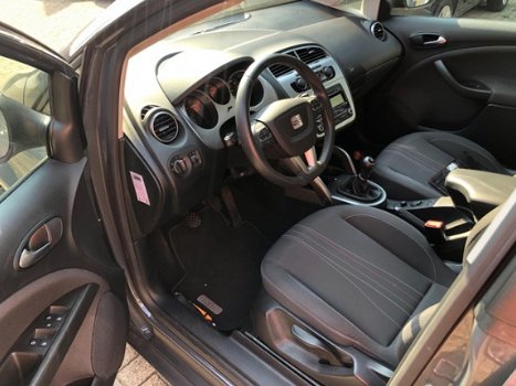 Seat Altea - 1.2 TSI Ecomotive Style 41DKM/clima/mtf-stuur/elec pakket/lm/cv/nieuwstaat - 1