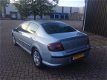 Peugeot 407 - 2.0-16V XR Pack AIRCO / SEDAN / VELGEN / RADIO CD / ELEKTRISCH PAKKET - 1 - Thumbnail