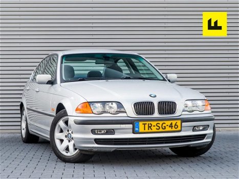 BMW 3-serie - 320i Executive | Nieuwe APK - 1