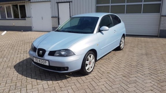 Seat Ibiza - 1.4-16V Reference ✓Climate controll ✓Nieuwe distributieriem ✓ LM velgen - 1