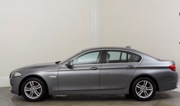 BMW 5-serie - 520d Executive HD23538 | Xenon | Leder | Navi | PDC | Cruise | Clima | Keyless | Sport - 1