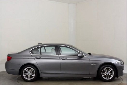 BMW 5-serie - 520d Executive HD23538 | Xenon | Leder | Navi | PDC | Cruise | Clima | Keyless | Sport - 1