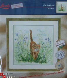 Lanarte borduurpakket  CAT in GRASS 34767  op=op