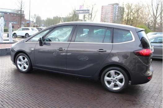 Opel Zafira - 1.6 CDTI COSMO Clima Navigatie Stof/Leer Achteruitrij Camera 17