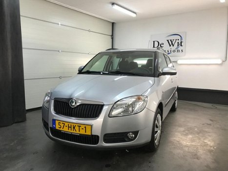 Skoda Fabia Combi - 1.4-16V Ambiente incl. AIRCO. NWE APK/GARANTIE - 1