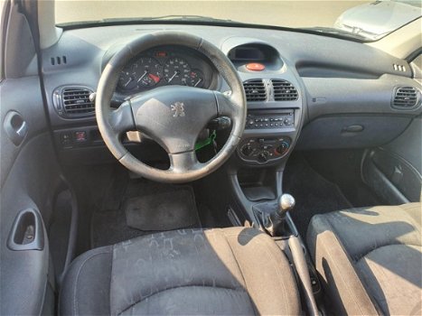 Peugeot 206 SW - 1.6-16V XS - 1