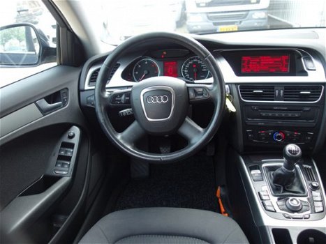Audi A4 Avant - 2.0 TDI 120pk Nav Led Trekh Parksens Clima Pro Line Business - 1