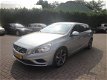 Volvo V60 - 1.6 T3 150pk R-Design Navi / 18