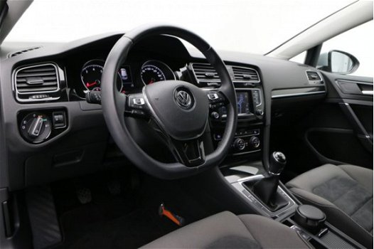 Volkswagen Golf - 1.2 TSI 105PK Highline | Navigatie | Climatronic | Cruise Control | Parkeersensore - 1