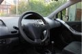 Toyota Yaris - 1.3 VVTi Sol Airco/Trekhaak - 1 - Thumbnail