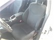 Toyota Prius - 1.8 Comfort Navigatie Cruisecontrol - 1 - Thumbnail