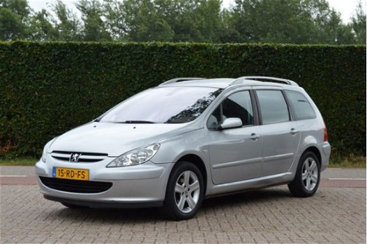 Peugeot 307 SW - 2.0 16V Premium - 1