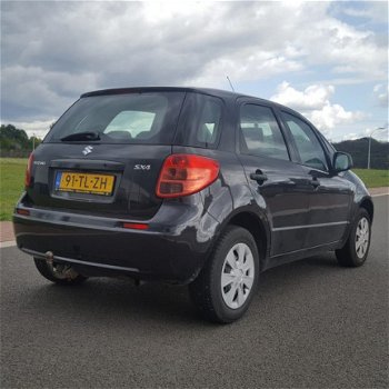 Suzuki SX4 - 1.5 COMFORT - 1