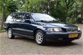 Volvo V70 - 2.4 Comfort Line - 1 - Thumbnail