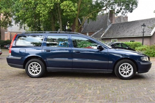 Volvo V70 - 2.4 Comfort Line - 1