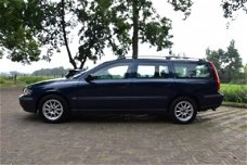 Volvo V70 - 2.4 Comfort Line