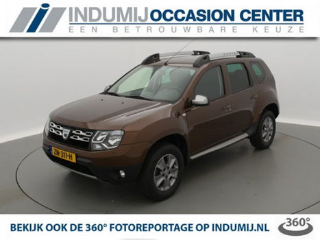 Dacia Duster - TCe 125 4x2 Prestige // Navi / Parkeersensoren / Airco / Trekhaak - 1