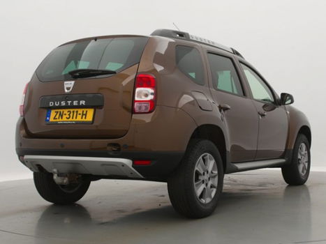 Dacia Duster - TCe 125 4x2 Prestige // Navi / Parkeersensoren / Airco / Trekhaak - 1