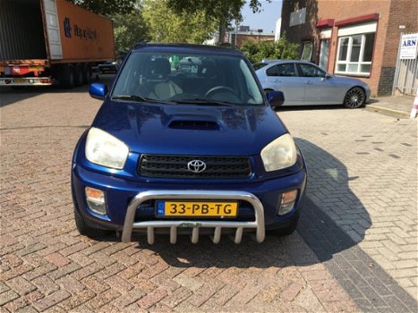 Toyota RAV4 - 2.0 D4-D Luna / Airco / Elek Ramen / Stuurbekrachtiging / APK 6-2020 / - 1