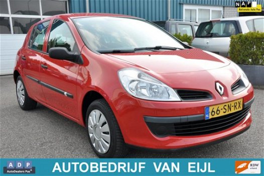 Renault Clio - 1.4-16V Authentique , 5-DRS, NL-AUTO, N.A.P - 1